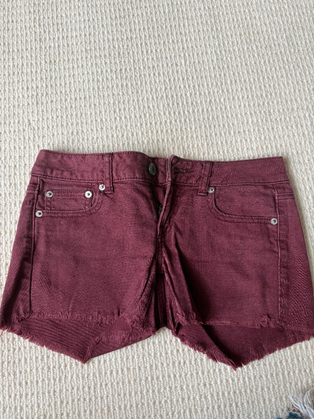 American Eagle Maroon Shorts Size 4